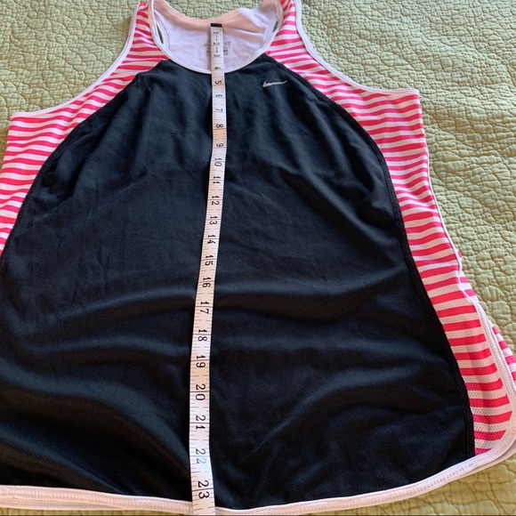 Nike Racerback Workout Top * Large - Picture 6 of 8